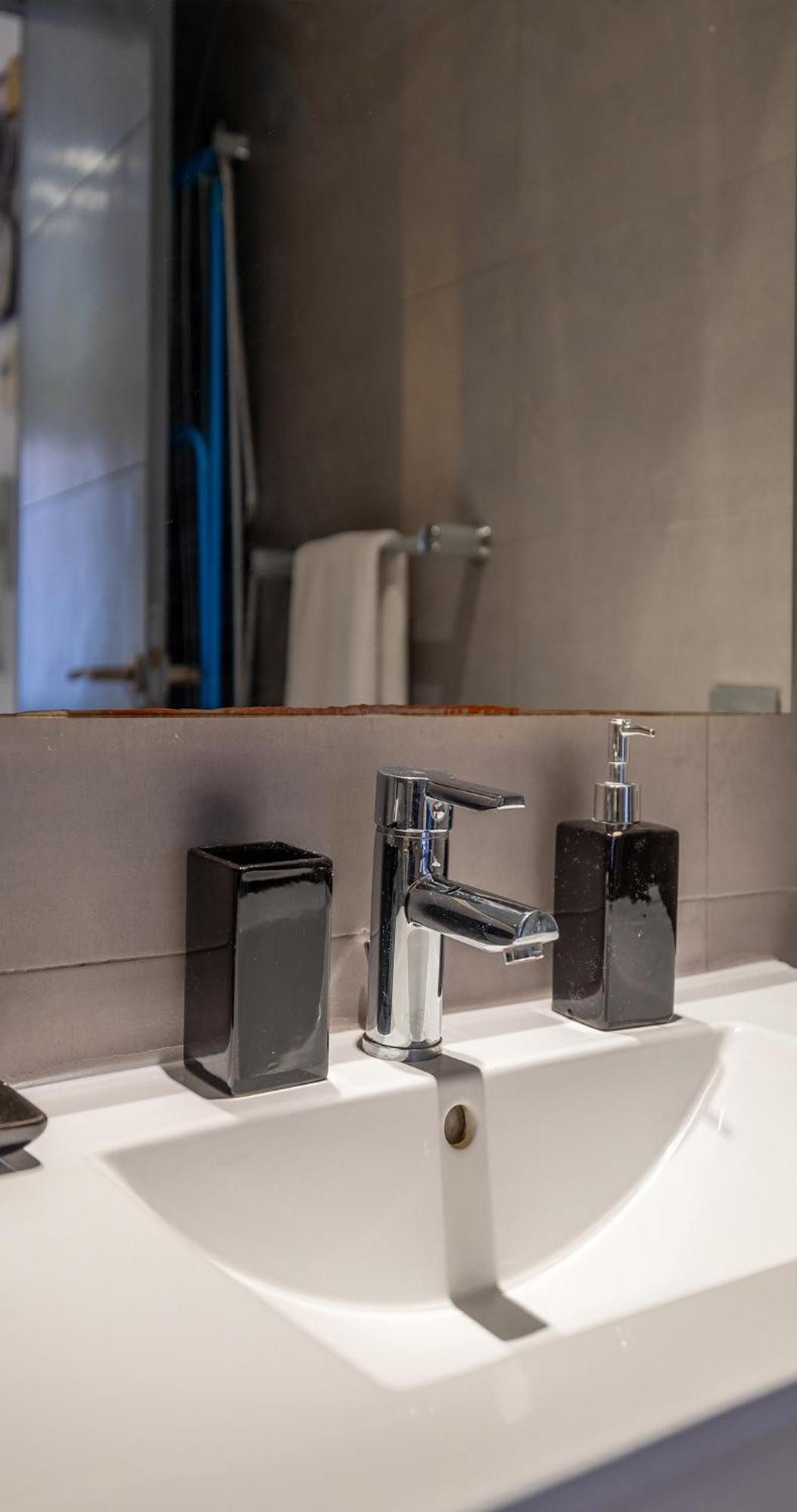Lovely 2-Bedroom With Ac-Netflix-Nespreso มาร์ราเกช ภายนอก รูปภาพ